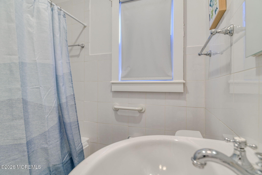26 Heck Avenue - Photo 20