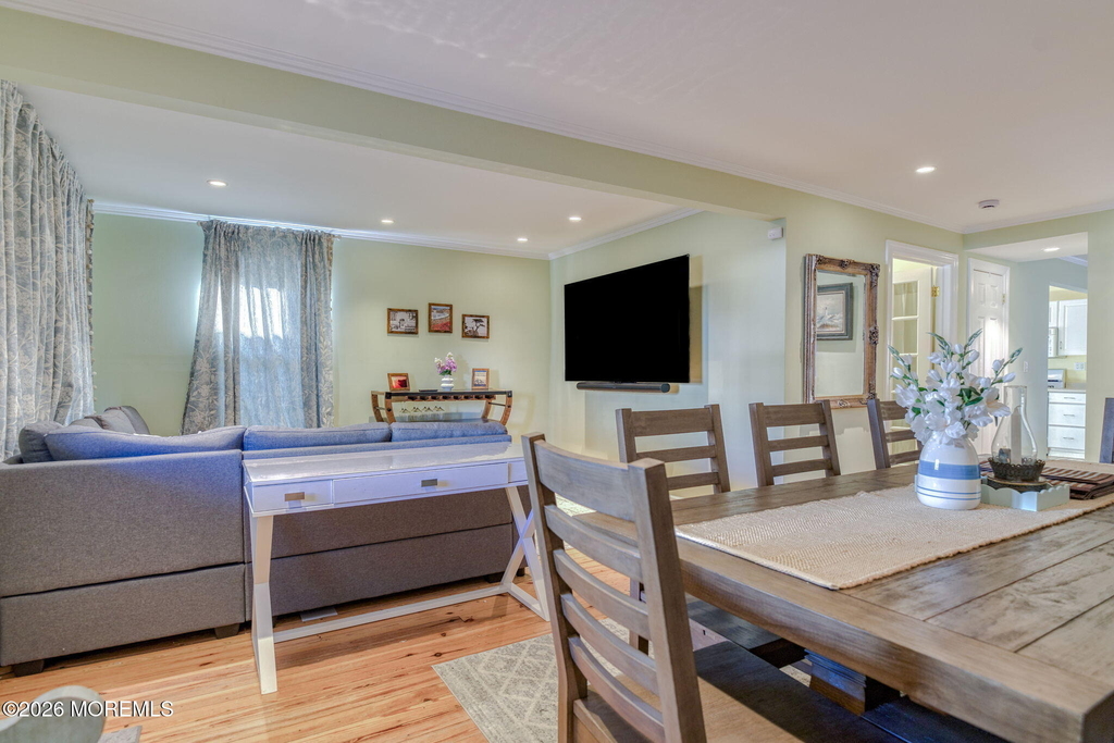 26 Heck Avenue - Photo 7