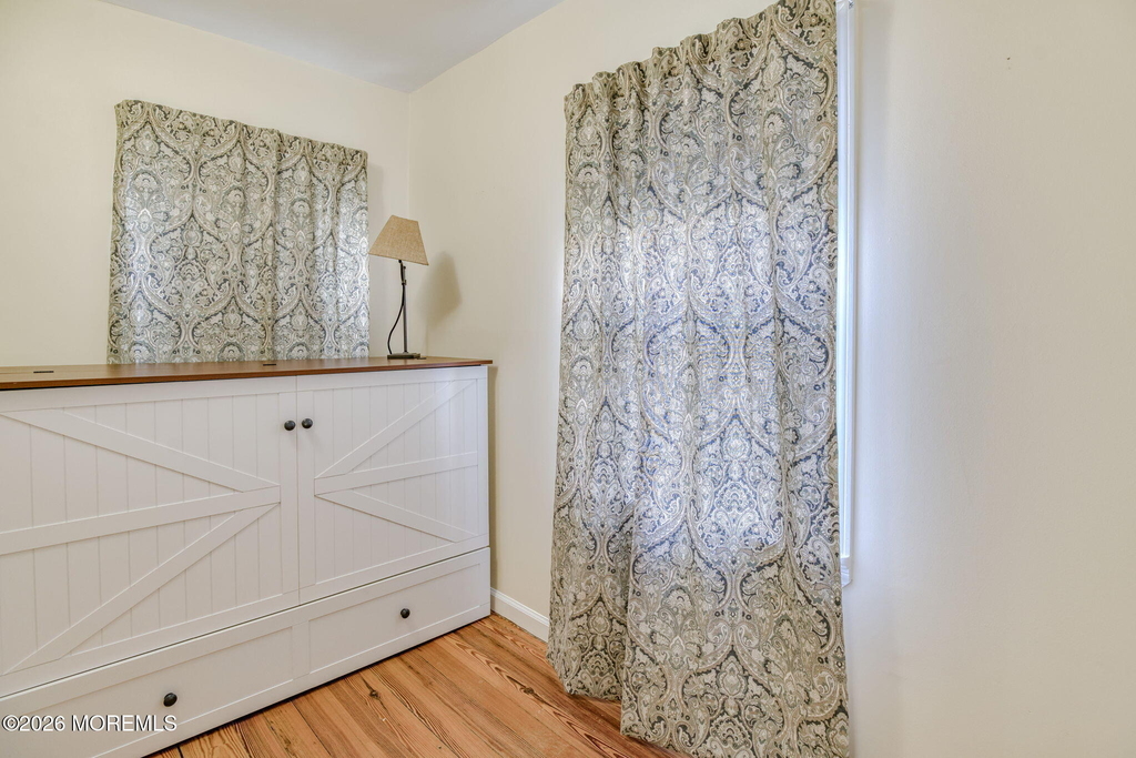 26 Heck Avenue - Photo 34