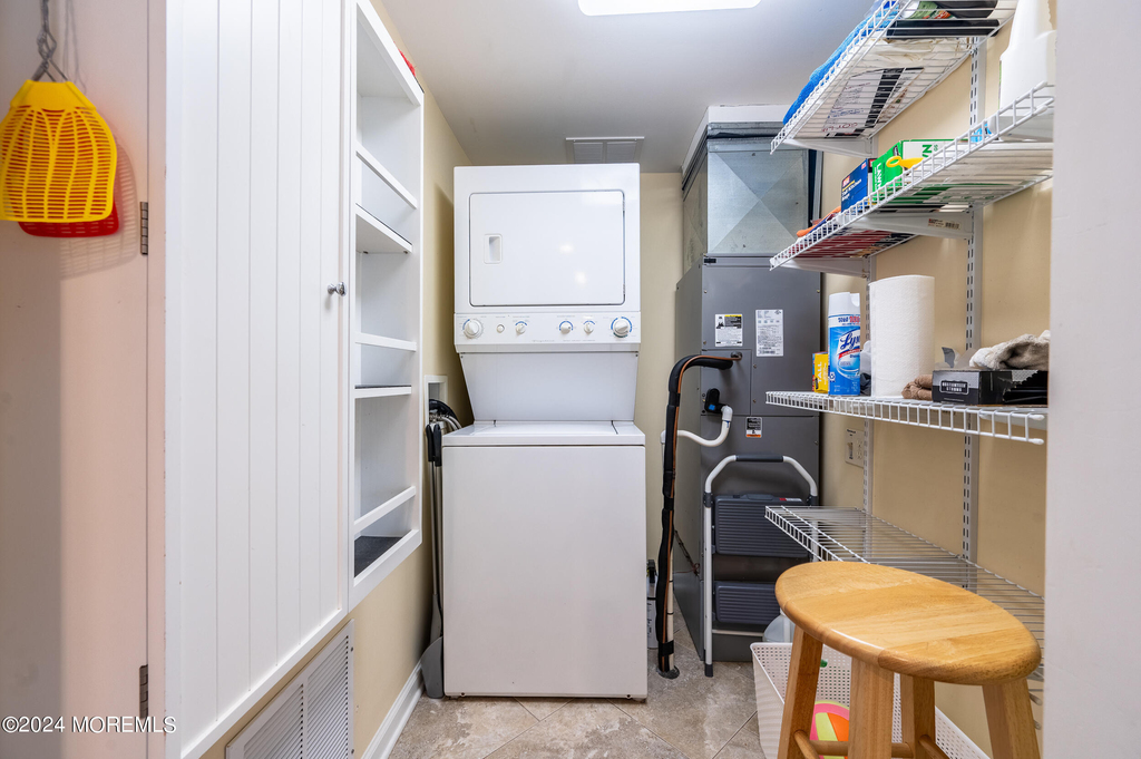 219 3rd Avenue - Photo 7