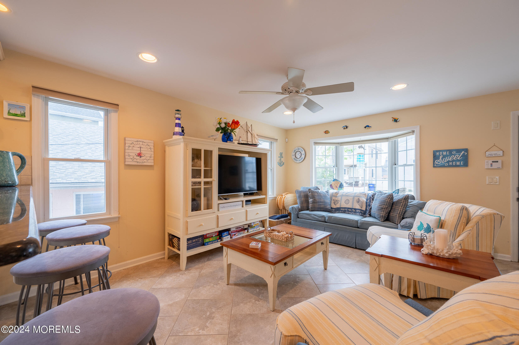 219 3rd Avenue - Photo 11
