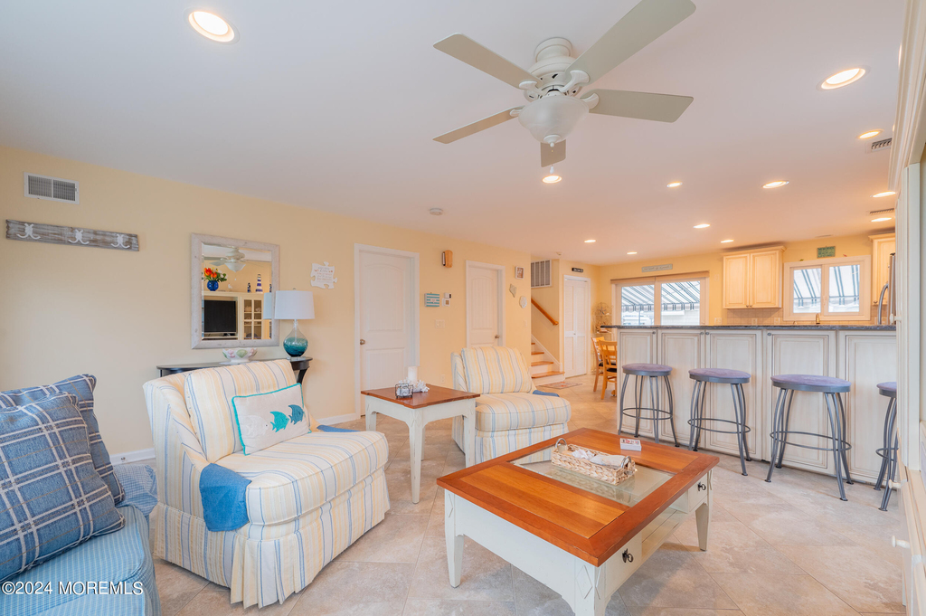 219 3rd Avenue - Photo 8