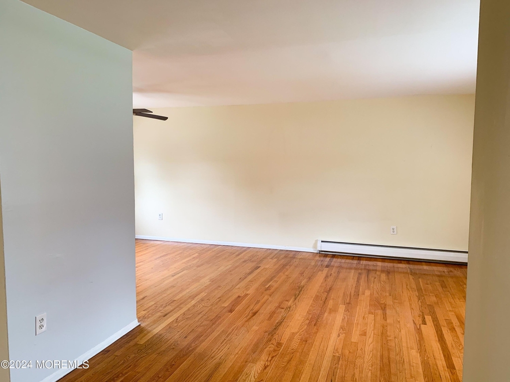 364 Westwood Avenue - Photo 2