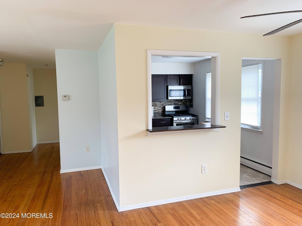 364 Westwood Avenue - Photo 5