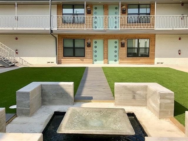 5520 Gaston Avenue - Photo 10