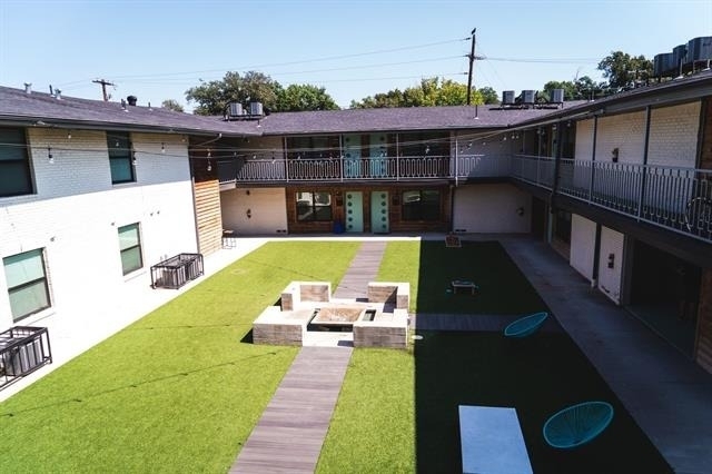 5520 Gaston Avenue - Photo 9