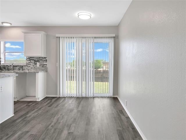 235 Yale Boulevard - Photo 9