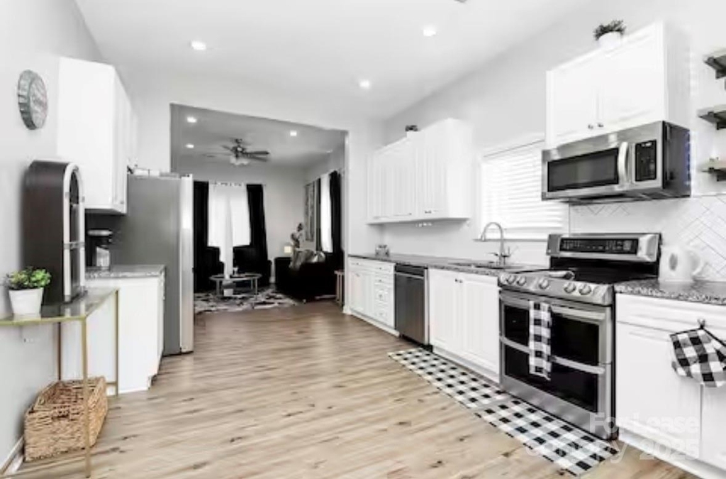 1806 Vinton Street - Photo 6
