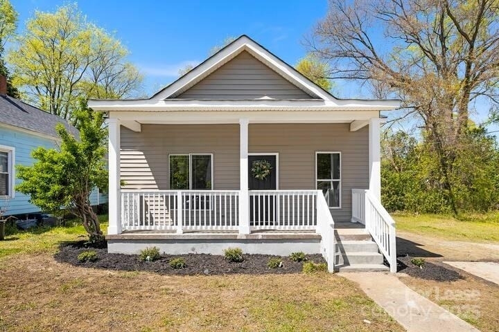 1806 Vinton Street - Photo 0