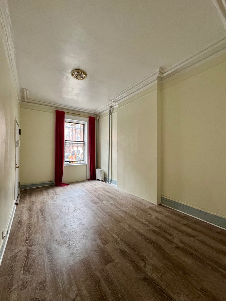 422 East 118th Street - Photo 0