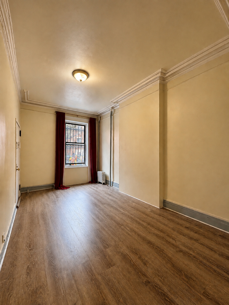 422 East 118th Street - Photo 2