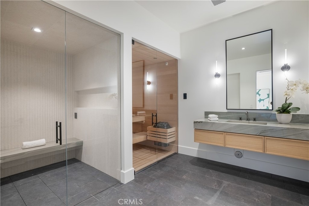 24341 Rolling View Road - Photo 17