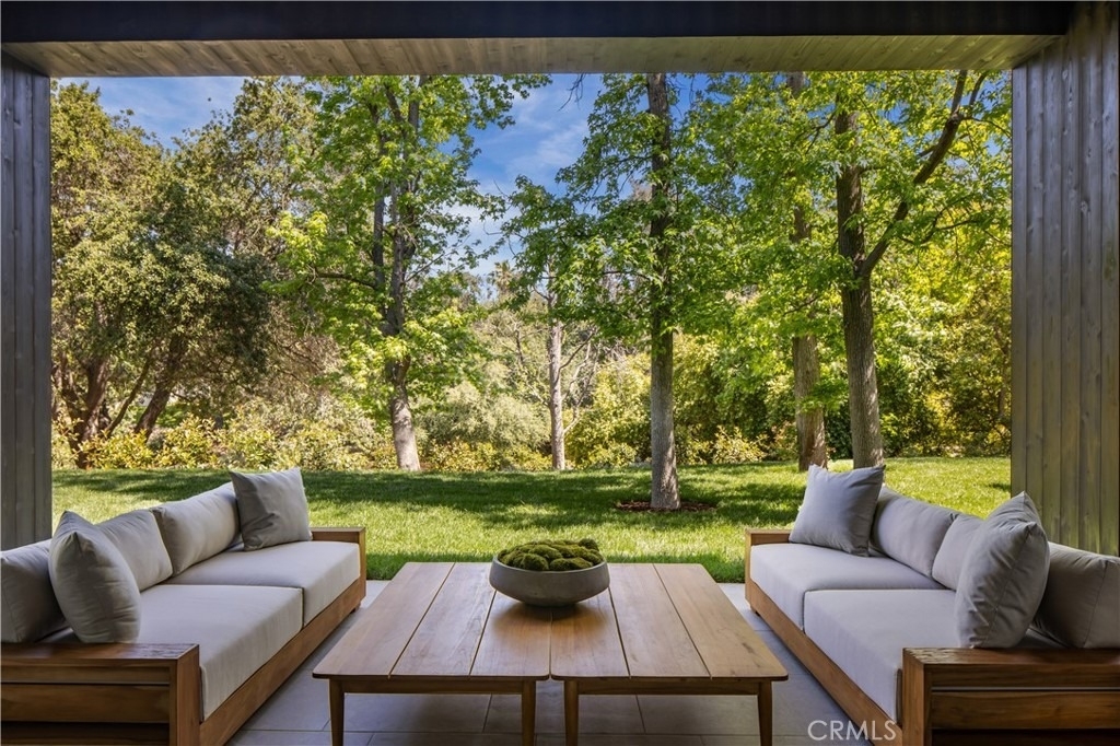 24341 Rolling View Road - Photo 35