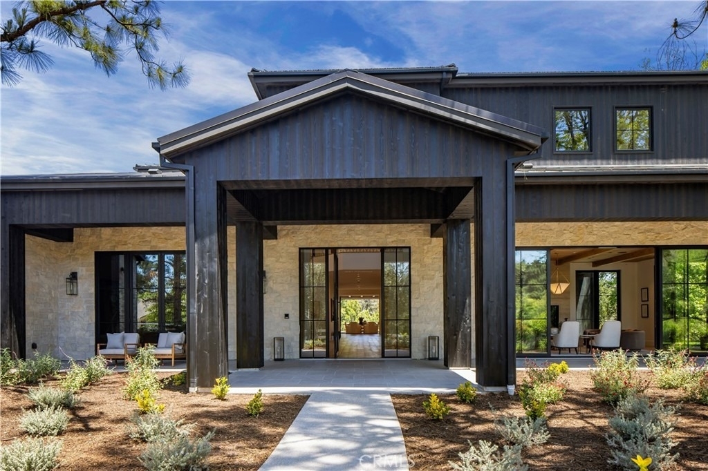 24341 Rolling View Road - Photo 2