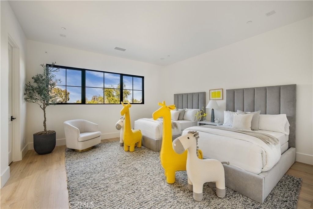 24341 Rolling View Road - Photo 30