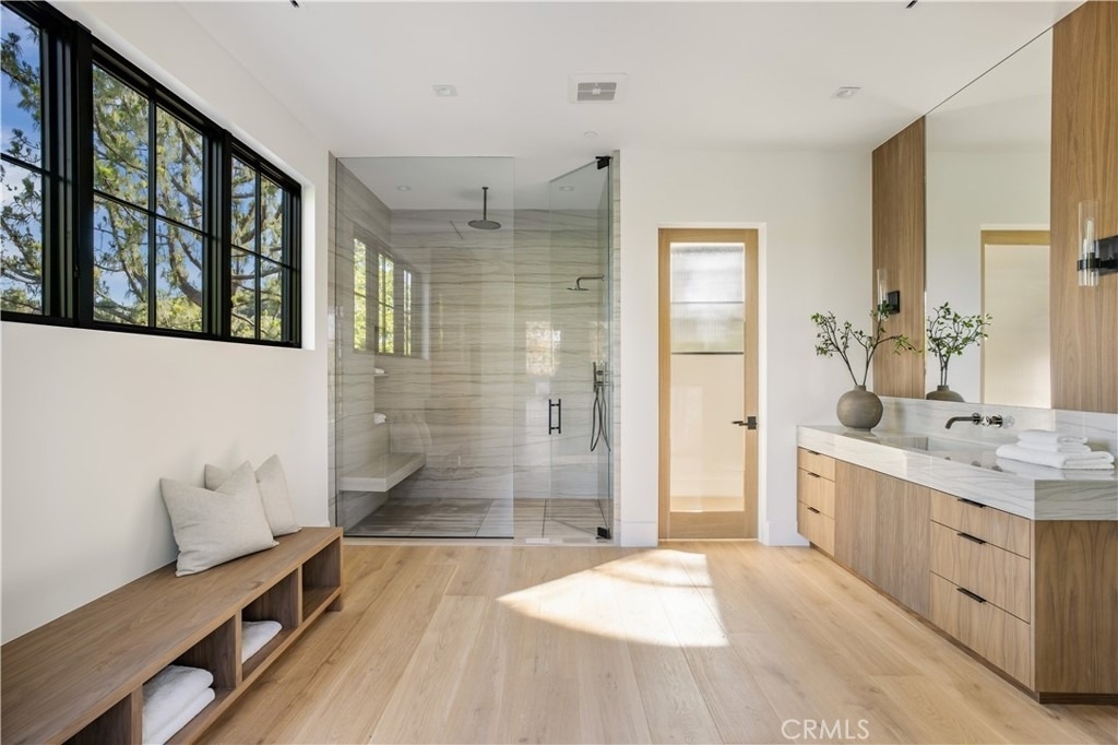 24341 Rolling View Road - Photo 22
