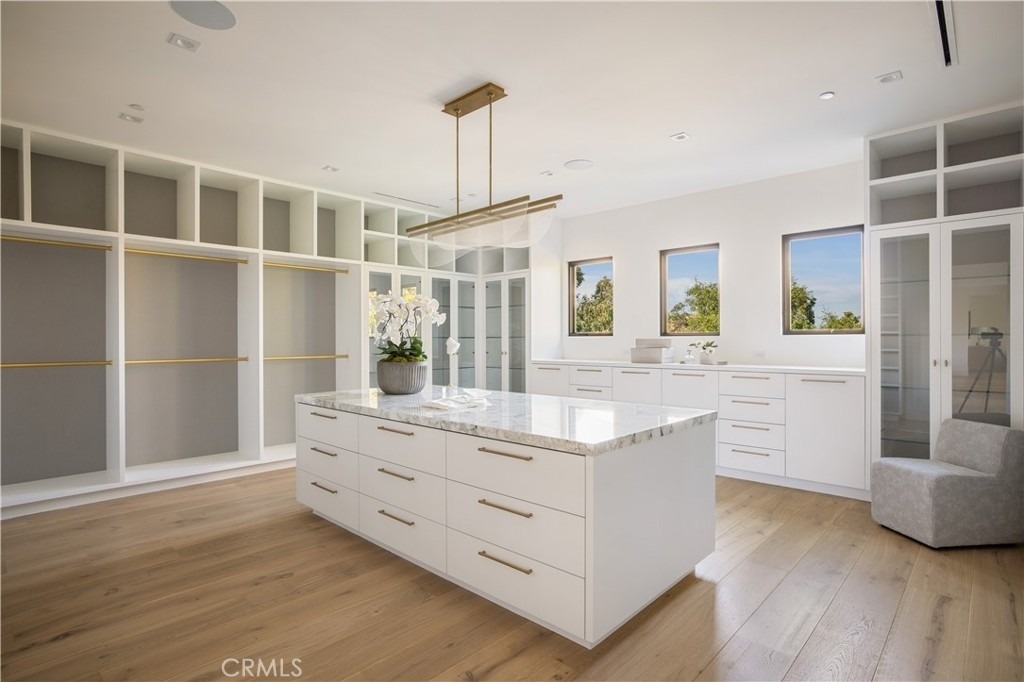 24341 Rolling View Road - Photo 23