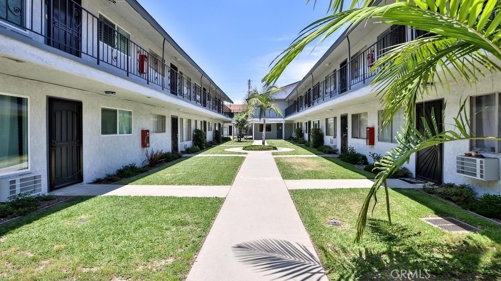 2890 E Artesia Blvd - Photo 2