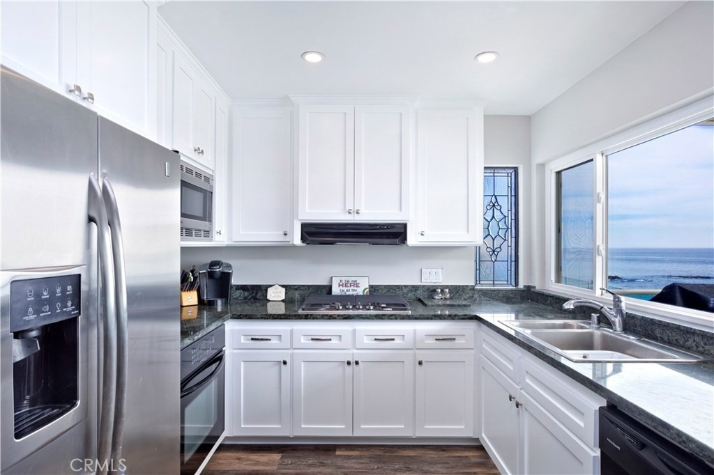 1249 Ocean Front - Photo 5
