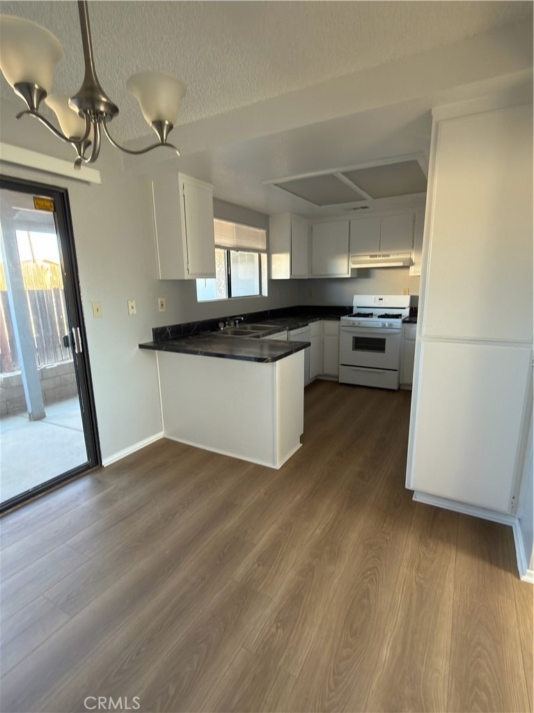 10547 Cochiti Road - Photo 4