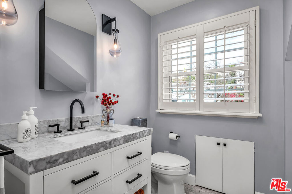 751 Westholme Avenue - Photo 24