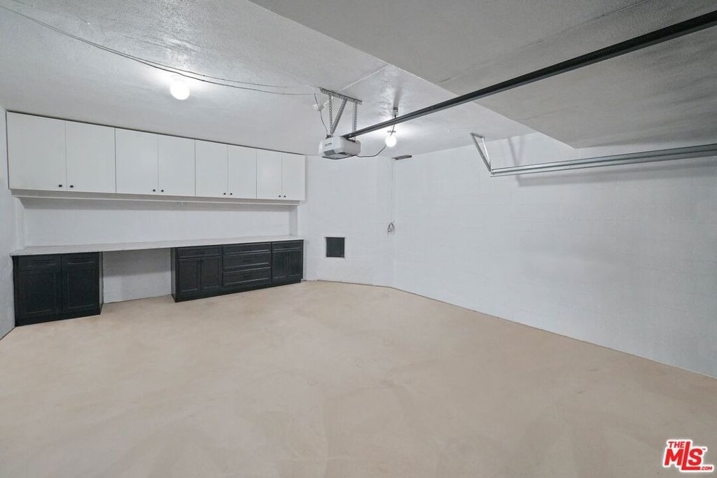 751 Westholme Avenue - Photo 44