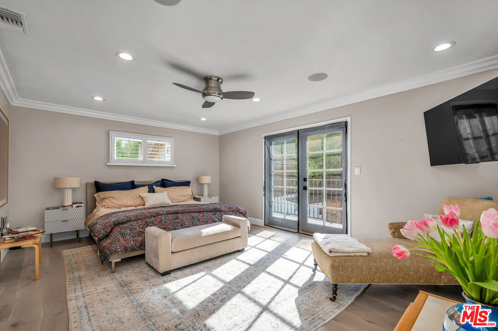 751 Westholme Avenue - Photo 17