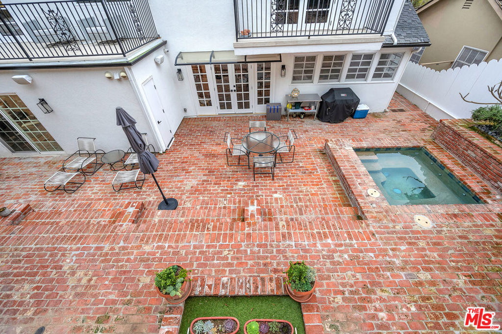 751 Westholme Avenue - Photo 40
