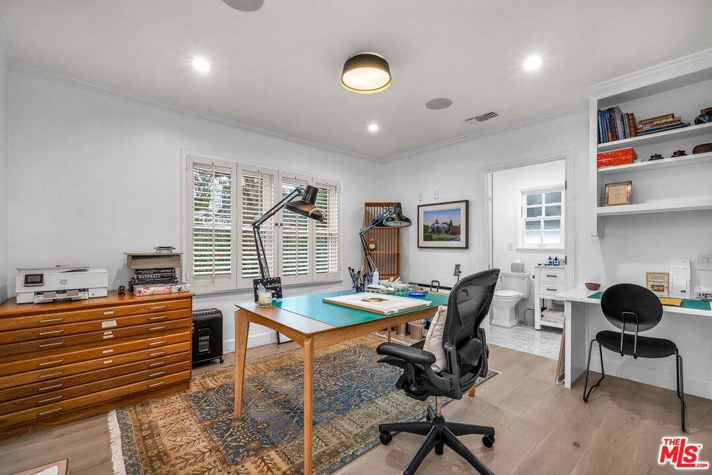 751 Westholme Avenue - Photo 15