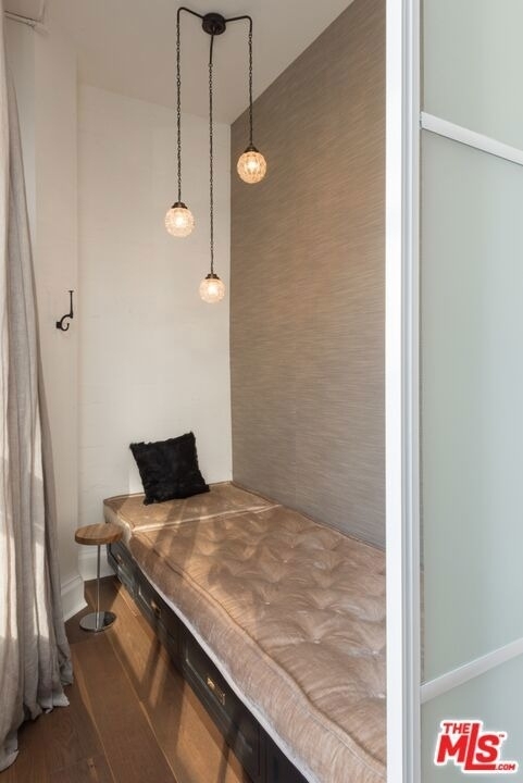 1645 Vine Street - Photo 23