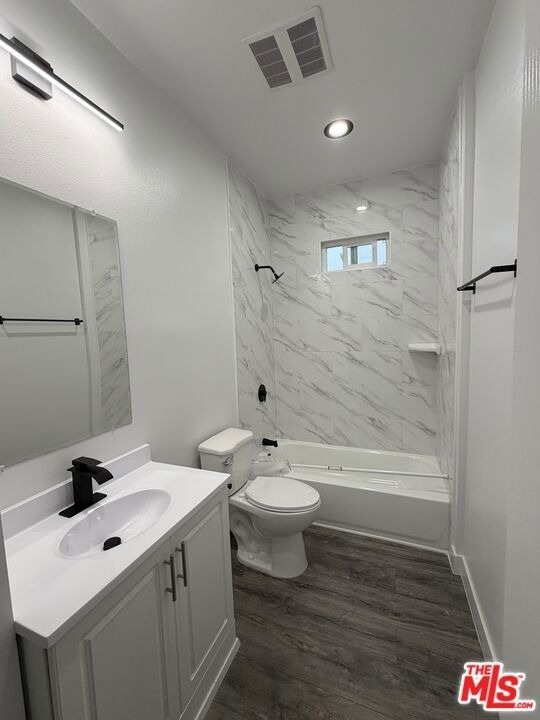 8624 Graham Avenue - Photo 1