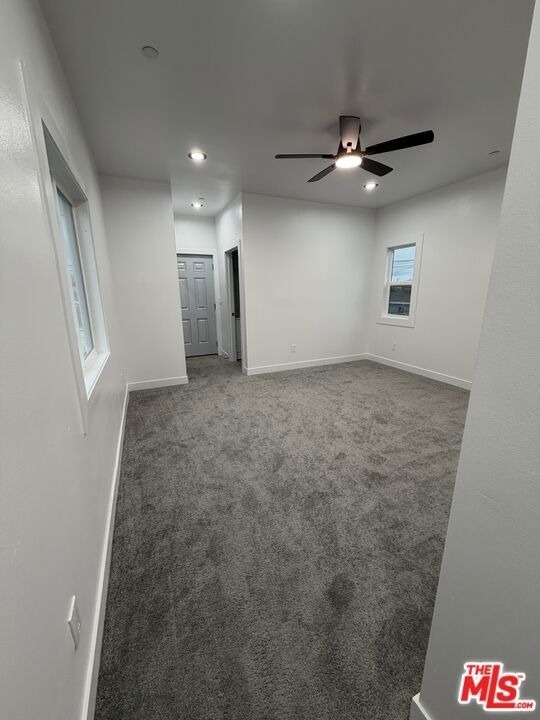 8624 Graham Avenue - Photo 12