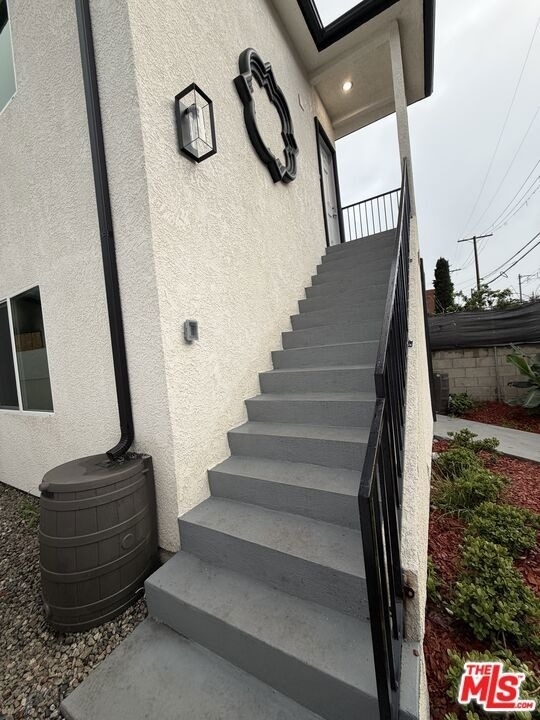 8624 Graham Avenue - Photo 23