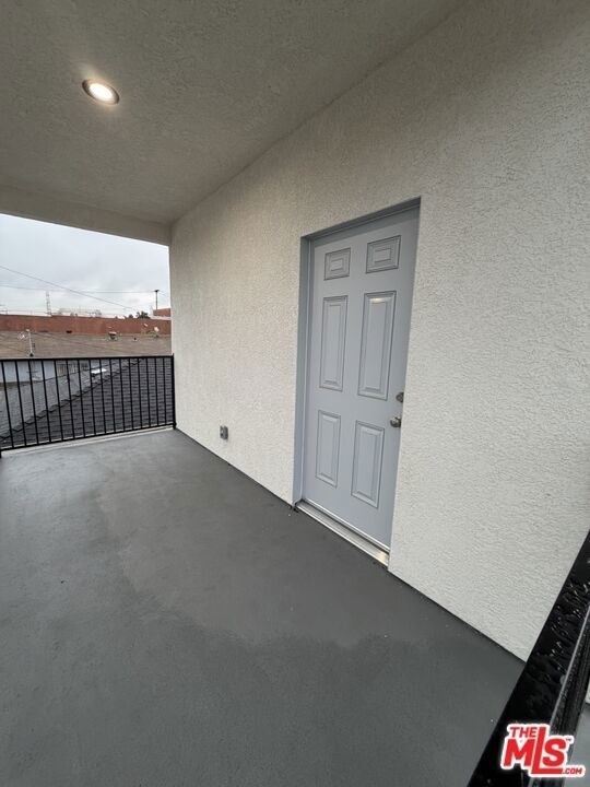 8624 Graham Avenue - Photo 16