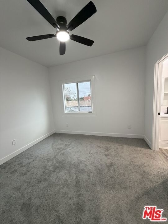 8624 Graham Avenue - Photo 21
