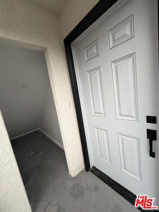 8624 Graham Avenue - Photo 8
