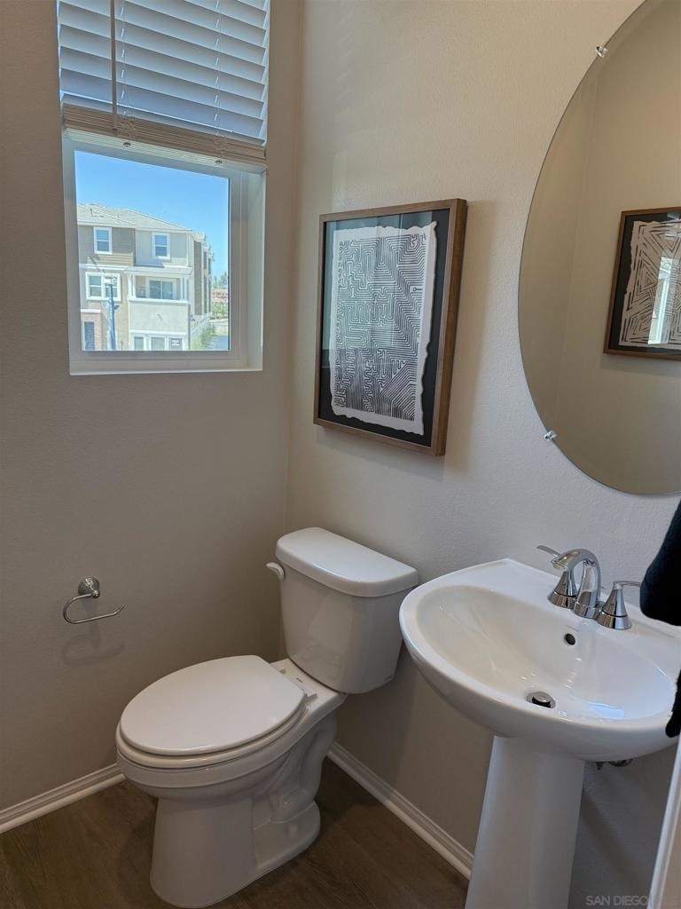 504 Lotus Drive - Photo 5