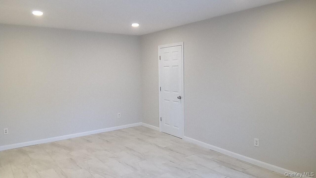 21 Sierra - Photo 4