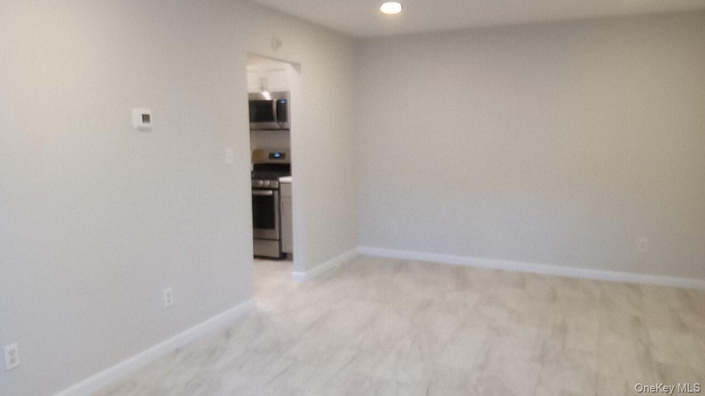 21 Sierra - Photo 0