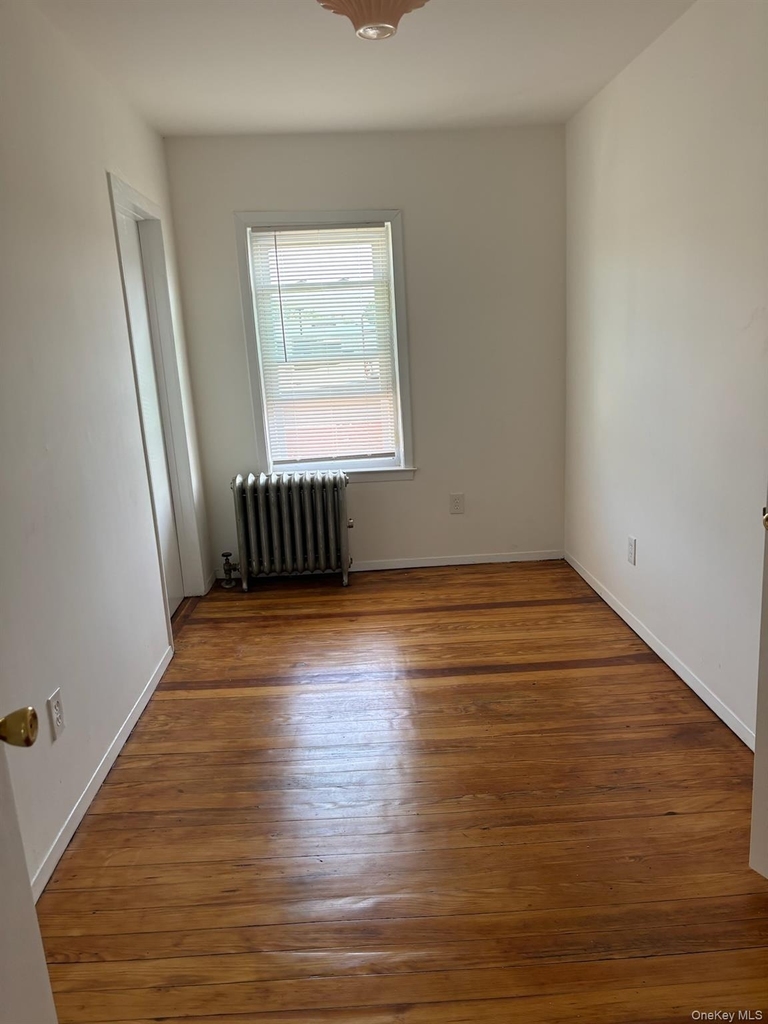 2235 Jericho Turnpike - Photo 3