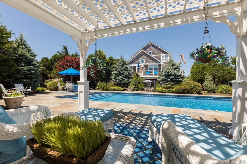 300 Latham Lane - Photo 13