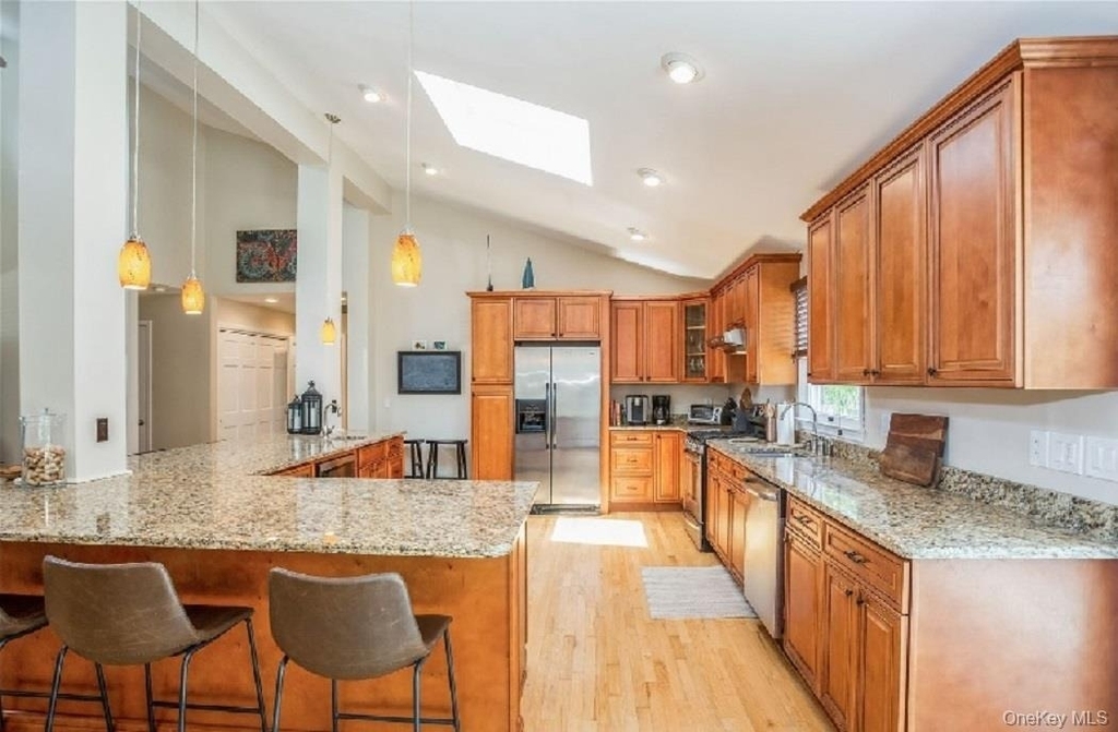 215 Northfield Lane - Photo 6