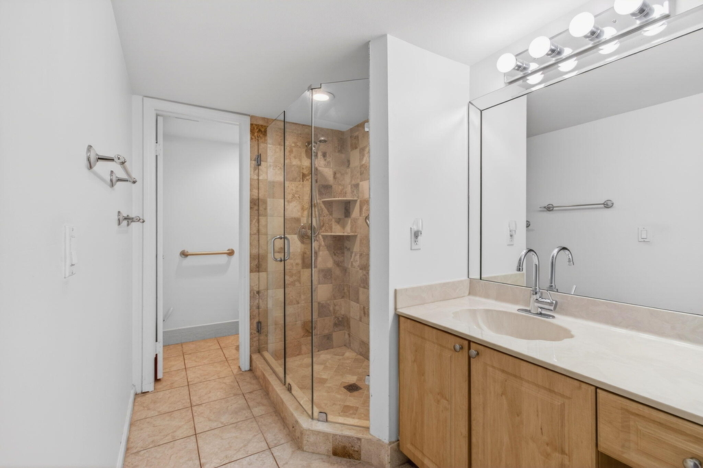5851 Parkwalk Drive - Photo 47