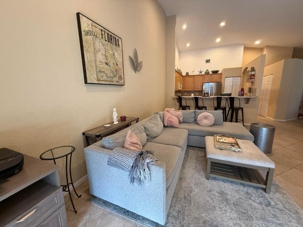 328 W Coral Trace Circle - Photo 11