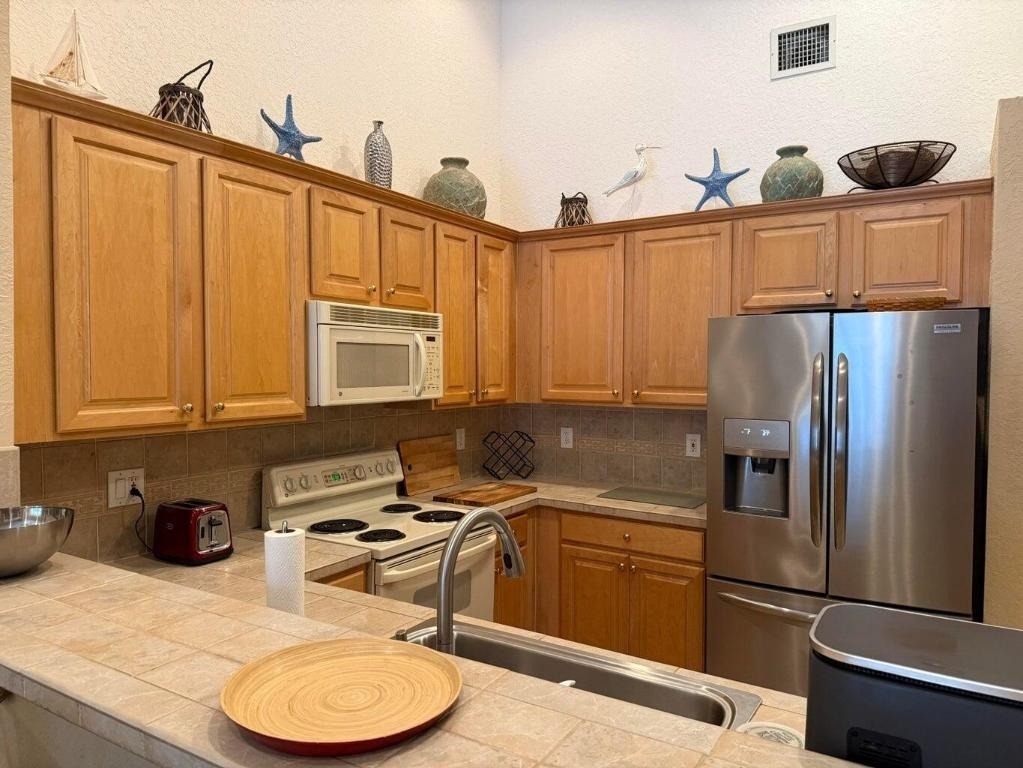328 W Coral Trace Circle - Photo 12