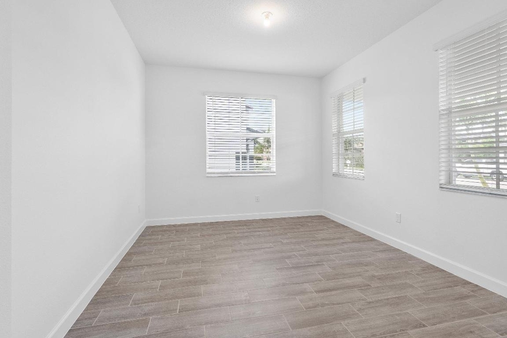 6843 Cobia Circle - Photo 16