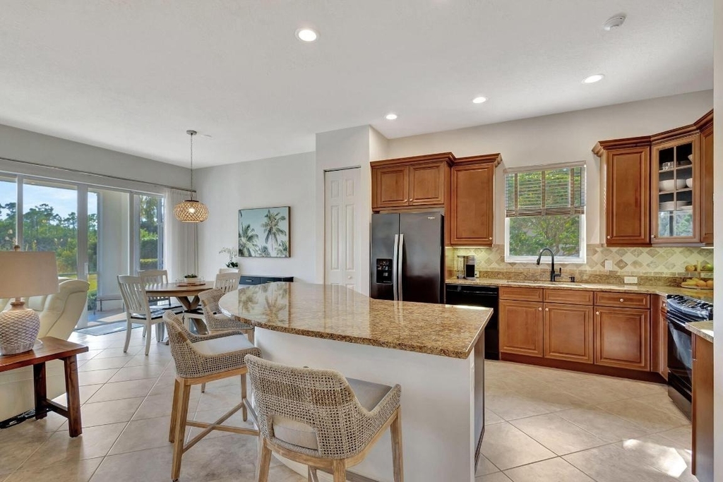 10156 N Orchid Reserve Drive - Photo 47