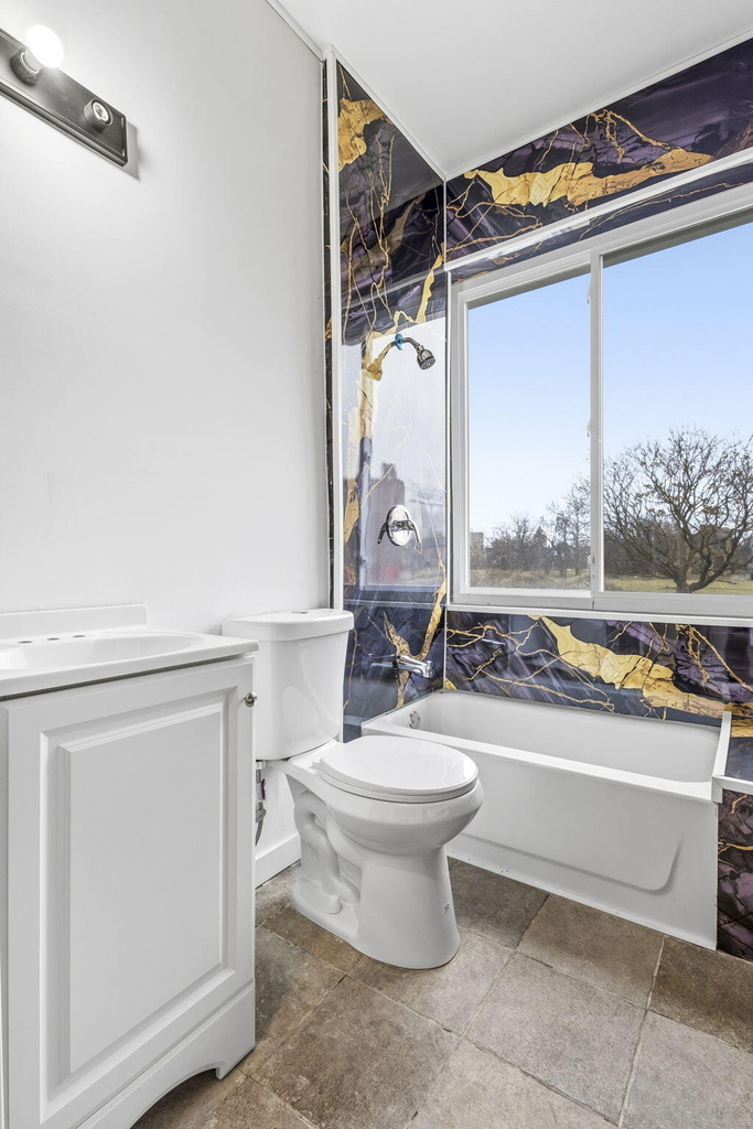 3295 Rochester Street - Photo 9