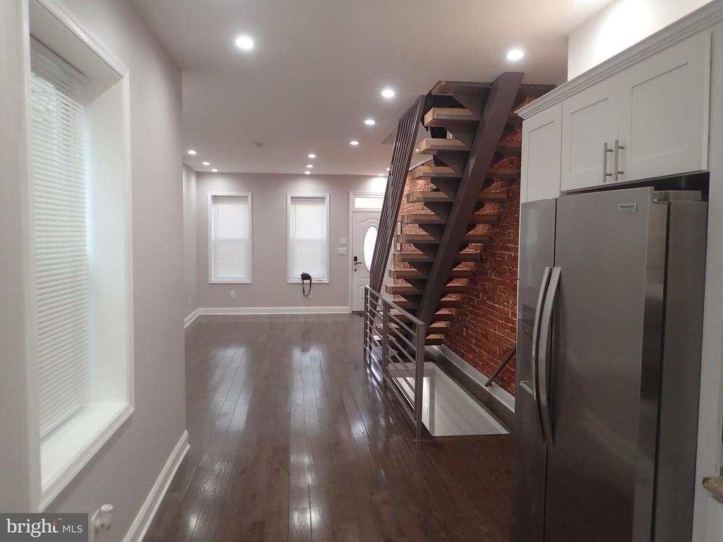 1315 N Marston Street - Photo 2