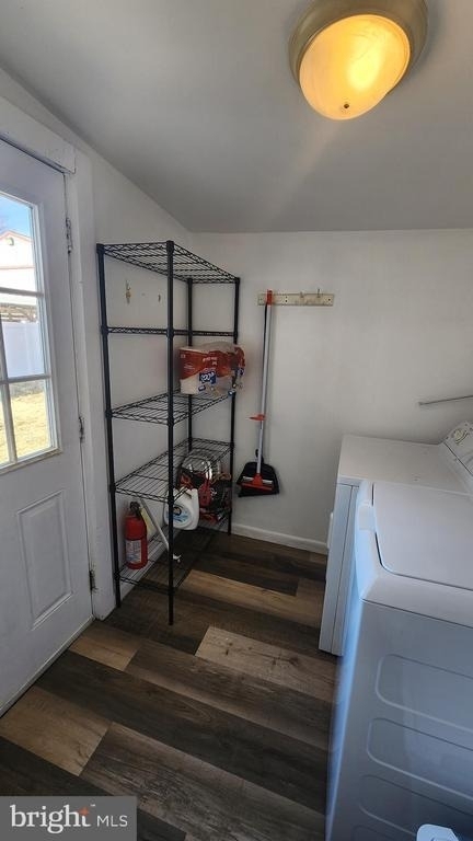 108 E Pacific Avenue - Photo 2